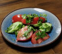 Овощной салат по-грузински