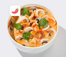 Том Ям с кальмаром и креветками