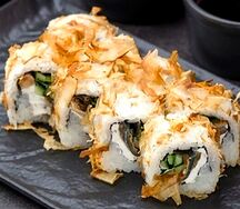 Ролл Бонито с угрем