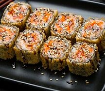 Ролл Прожаренный кальмар темпура