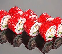 Калифорния со снежным крабом и тигровой креветкой