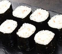 Классический ролл с креветкой