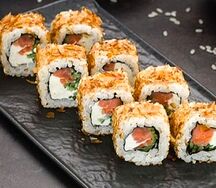 Ролл Бонито с лососем