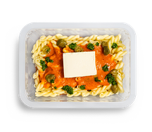 Джемелли с соусом из болгарского перца и фетой