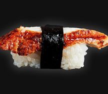 Суши с угрем