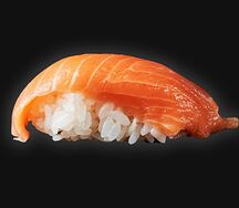Суши с лососем