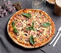 Пицца ветчина и грибы