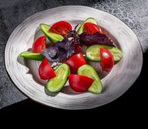 Бакинские помидоры и огурцы