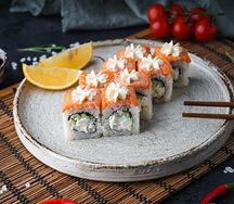 Ролл Филадельфия запеченная