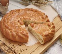 Пирог с капустой и яйцом