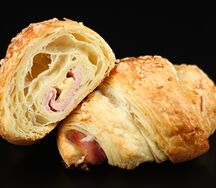 Круассан с ветчиной и сыром