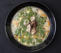 Щи щавелевые с куриными потрошками