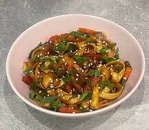 Удон в соусе устричный-чили с курицей