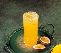 Домашний лимонад Манго-маракуйя