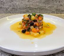 Юдзу лосось с ананасом