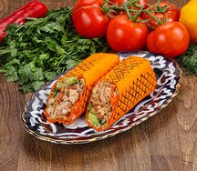Шаурма в сырном лаваше