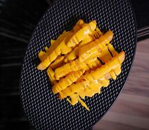 Картофель фри с сыром