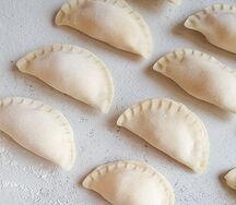 Варенники с картошкой и обжаренным лучком