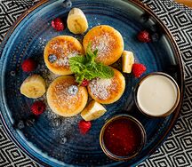 Сырники с изюмом