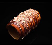 Шоколад с орехом