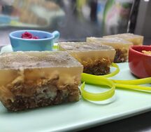 Холодец с хреном и горчицей