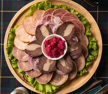 Мясная тарелка