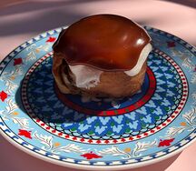 Синнабон с карамелью
