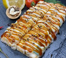 Суши-пицца с курицей