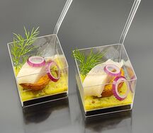 Канапе с норвежской сельдью