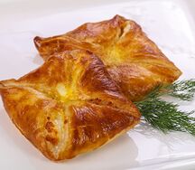 Слоеный пеновани с сыром