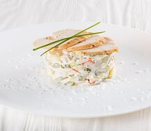 Салат Столичный с курицей порция