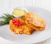 Филе куриное в сыре с яйцом
