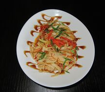 Удон с курицей