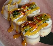 Ролл без риса с угрём и цитрусовым соусом