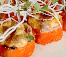 Запеченный ролл с угрём