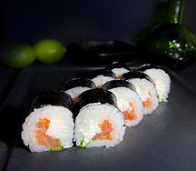 Ролл Сакура