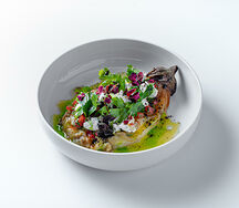 Запечённый баклажан с брынзой и томатами