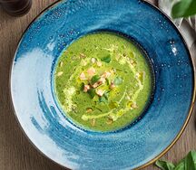 Крем-суп из шпината с лососем