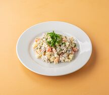 Оливье с телятиной