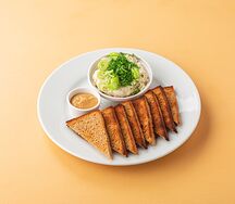 Паштет с тостами