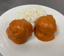 Ежики в томатном соусе