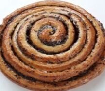 Улитка с маком