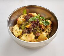 Салат Юва с креветками васаби