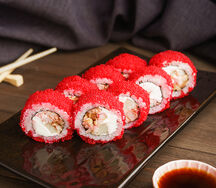 Ролл с окунем гриль