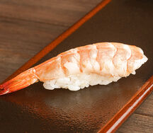 Суши с креветкой