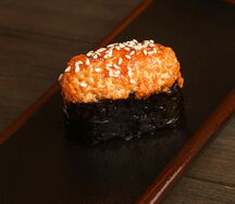 Запеченные суши с тунцом