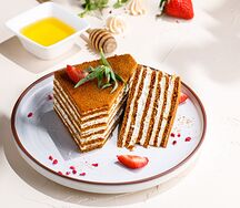 Десерт Медовик