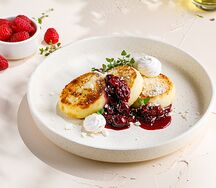 Сырники с вишней