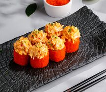 Острый ролл с креветкой