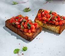 Бриошь с томатами